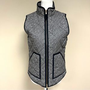 J Crew black/tan quilted vest. Size XS